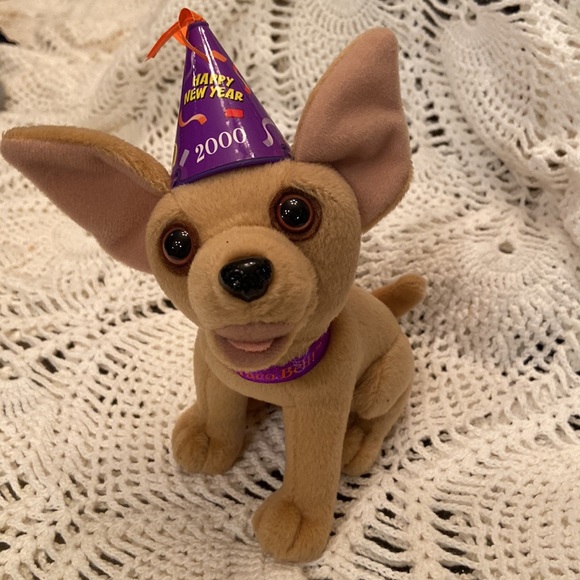 Taco Bell 2000s Happy New Year Amigos Stuffed Plush Talking Chihuahua Dog - Picture 3 of 5